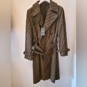 💎✨BEAUTIFUL✨💎Fendi trench coat